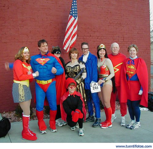 Personas de Super Heroes Frikis